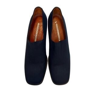 Donald J Pliner, Navy Block Heel Loafers, Sleek slip-on w square toe size 8m